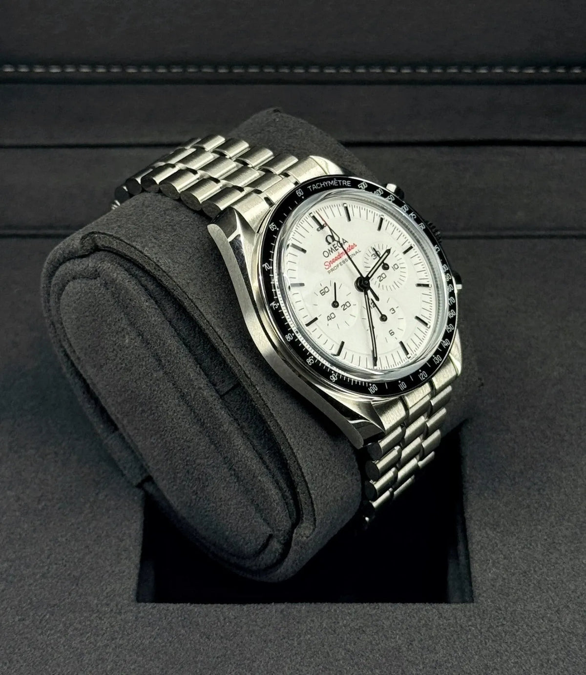 Omega Speedmaster Moonwatch Watch 42mm 310.30.42.50.04.001