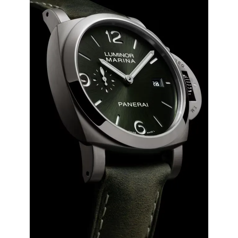 Panerai Luminor Marina Titanio Watch 44mm PAM03325