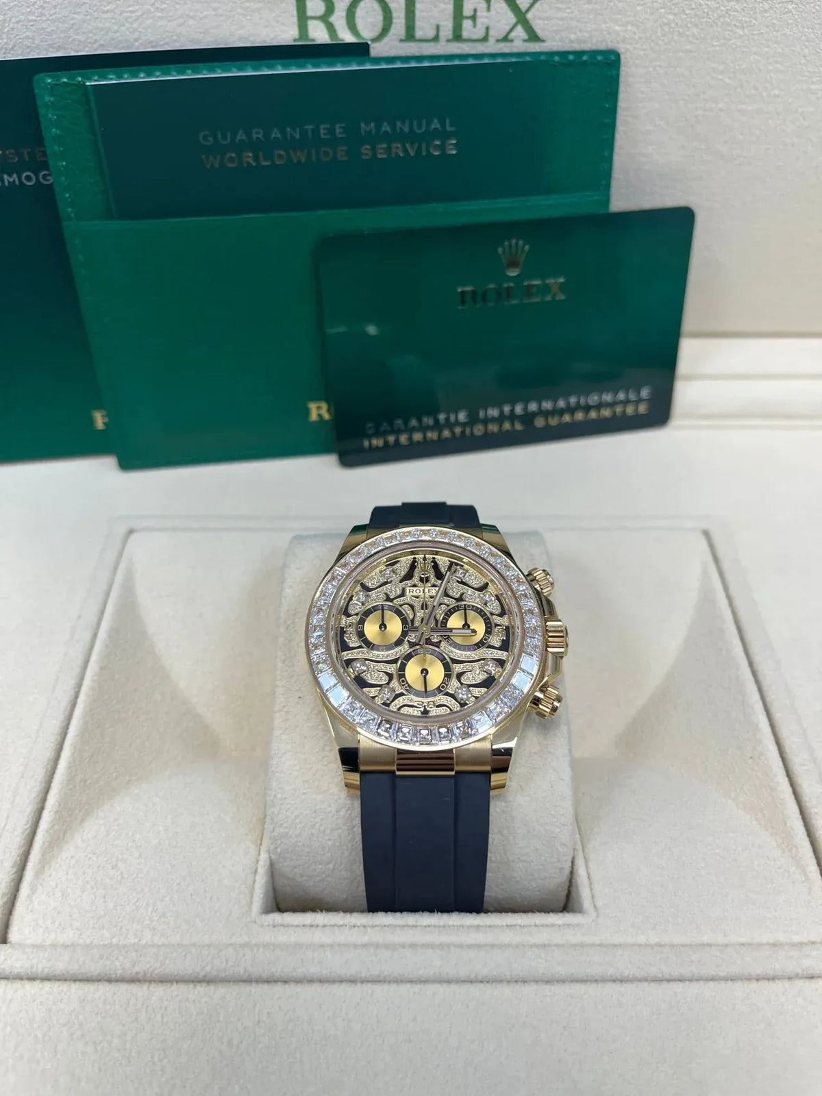 Rolex Cosmograph Daytona Watch 40mm 116588TBR