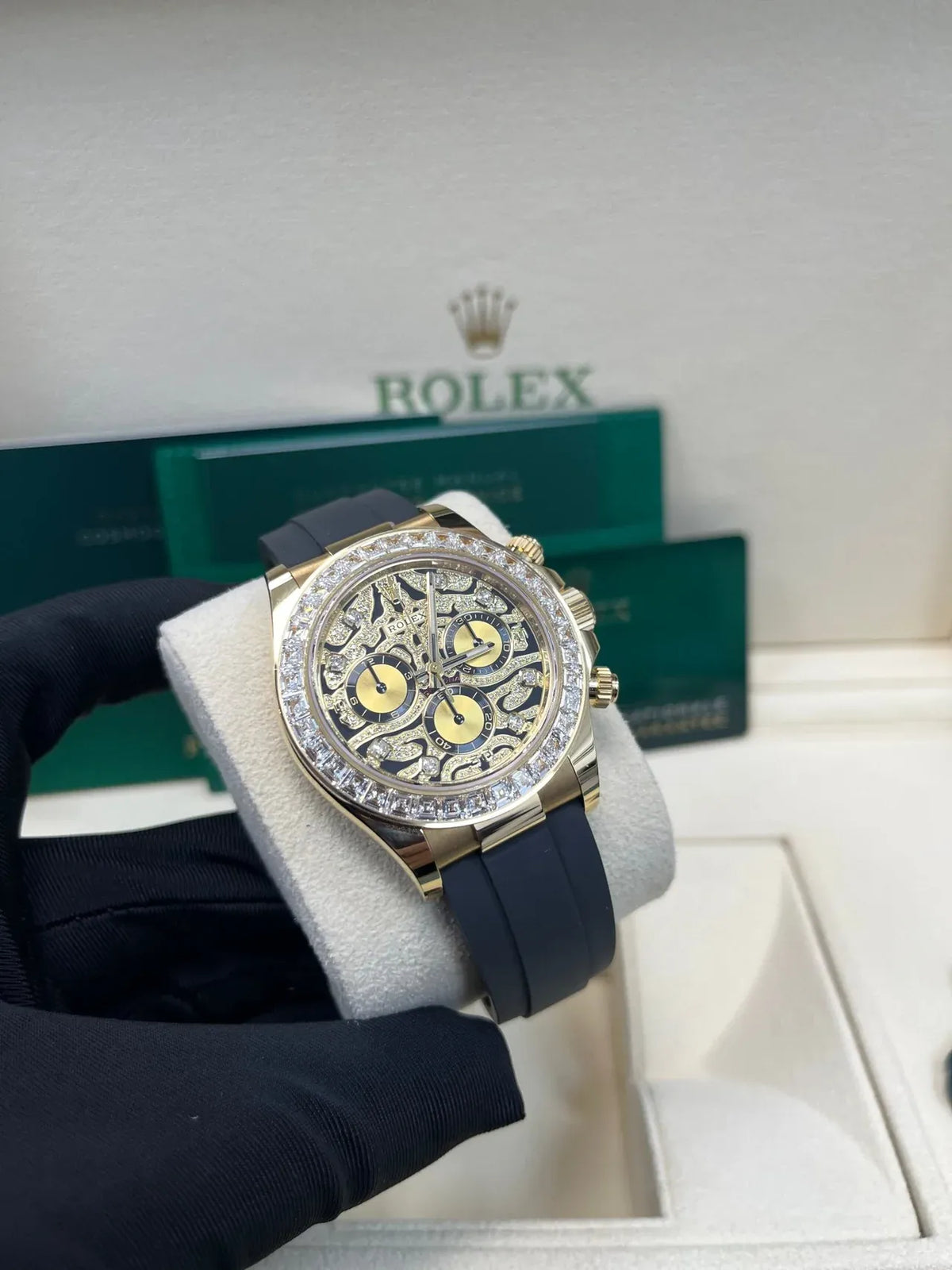 Rolex Cosmograph Daytona Watch 40mm 116588TBR