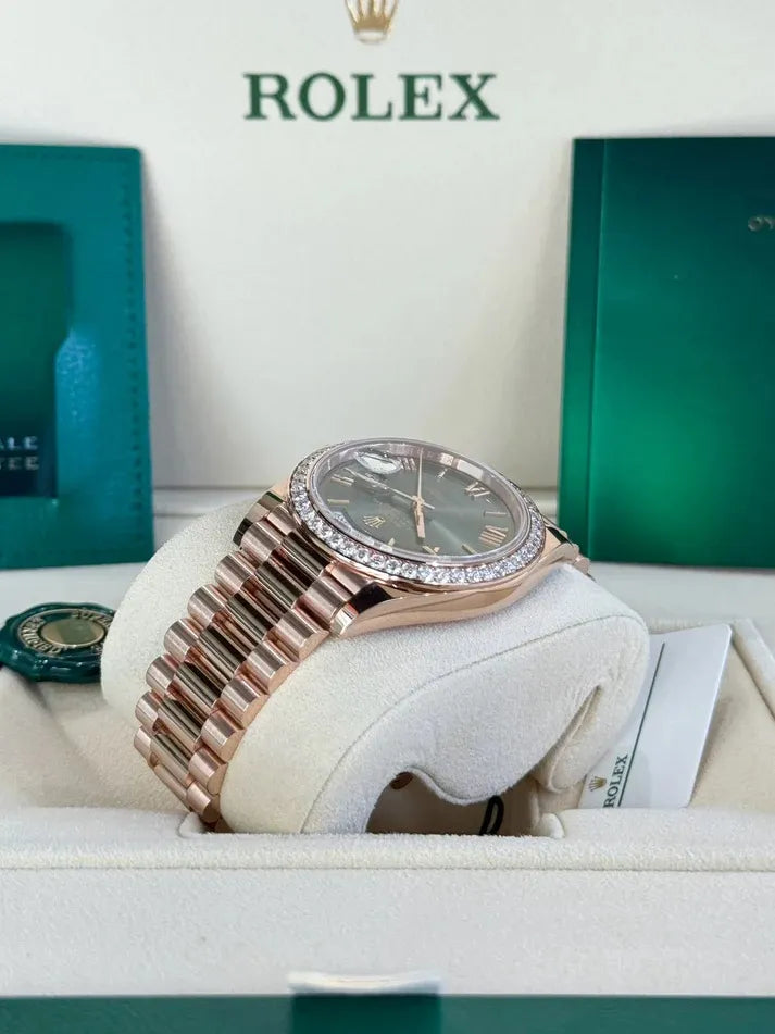 Rolex Day-Date Watch 40mm 228345RBR