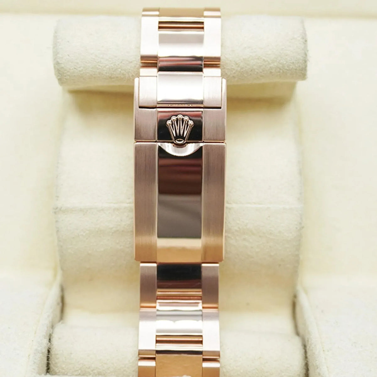 Rolex GMT-Master II Watch 40mm 126755SARU-PAVE