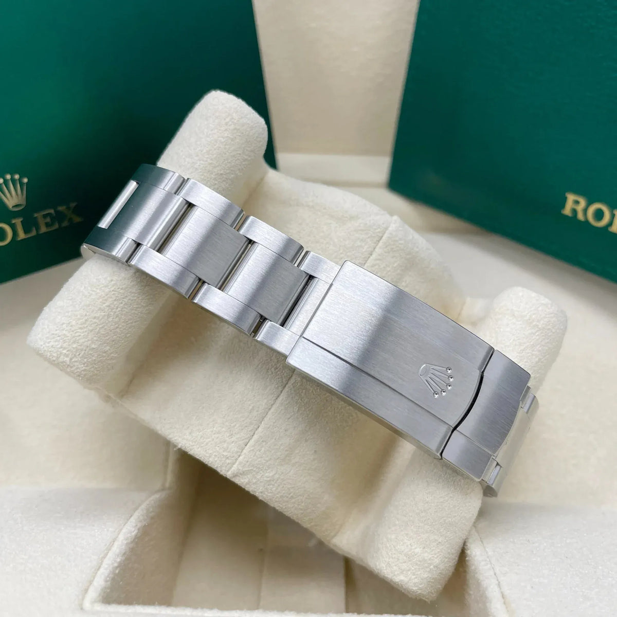 Rolex Oyster Perpetual Watch 36mm 126000-0009