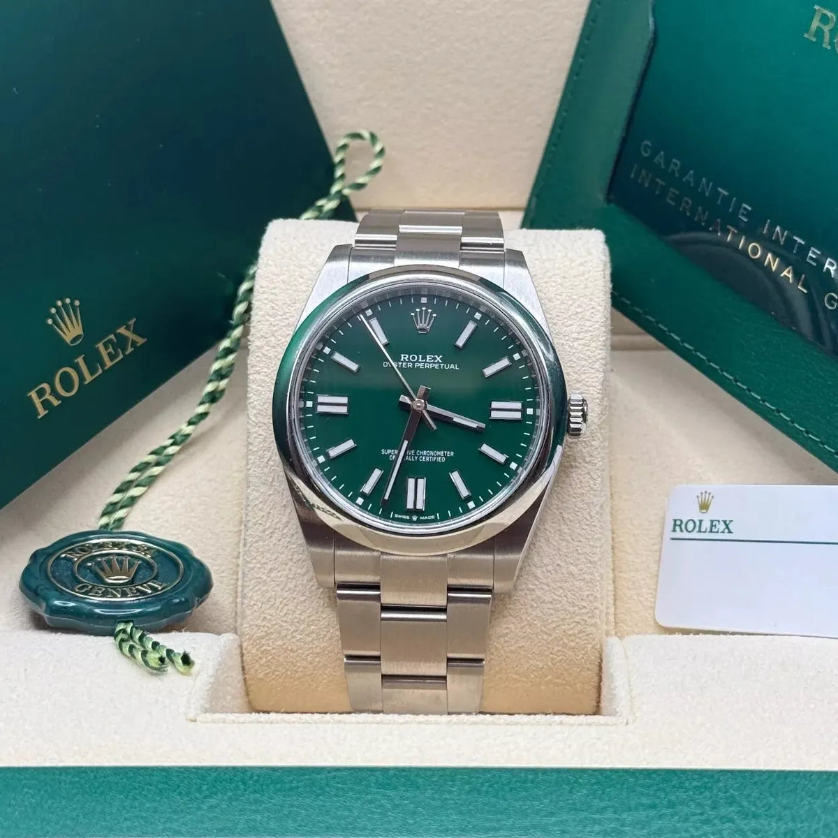 Rolex Oyster Perpetual Watch 41mm 124300-0005