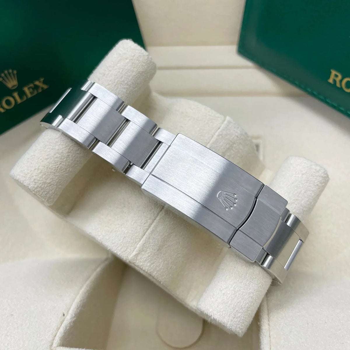 Rolex Oyster Perpetual Watch 41mm 124300-0005