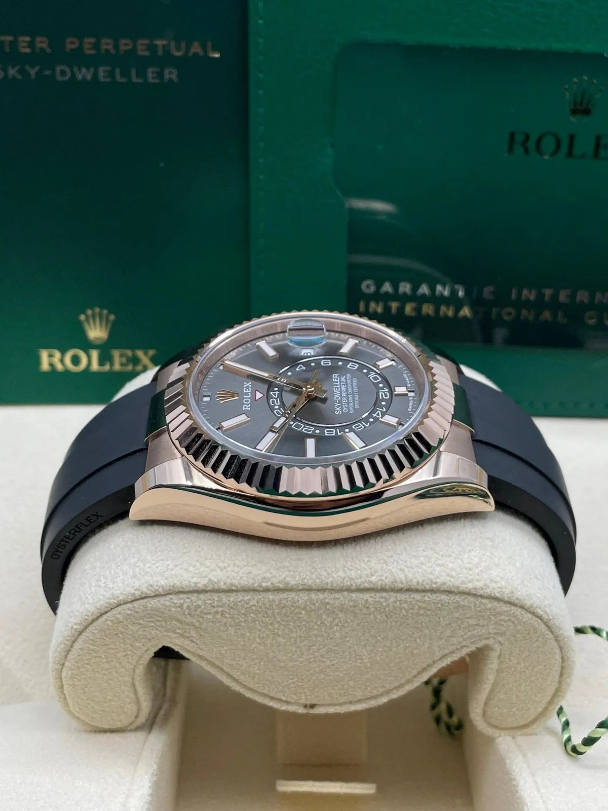 Rolex Sky-Dweller Watch 42mm 336235