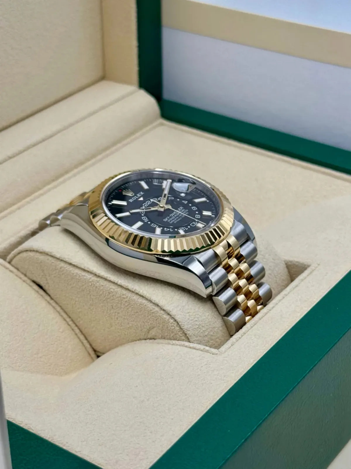 Rolex Sky-Dweller Watch 42mm 336933-0004