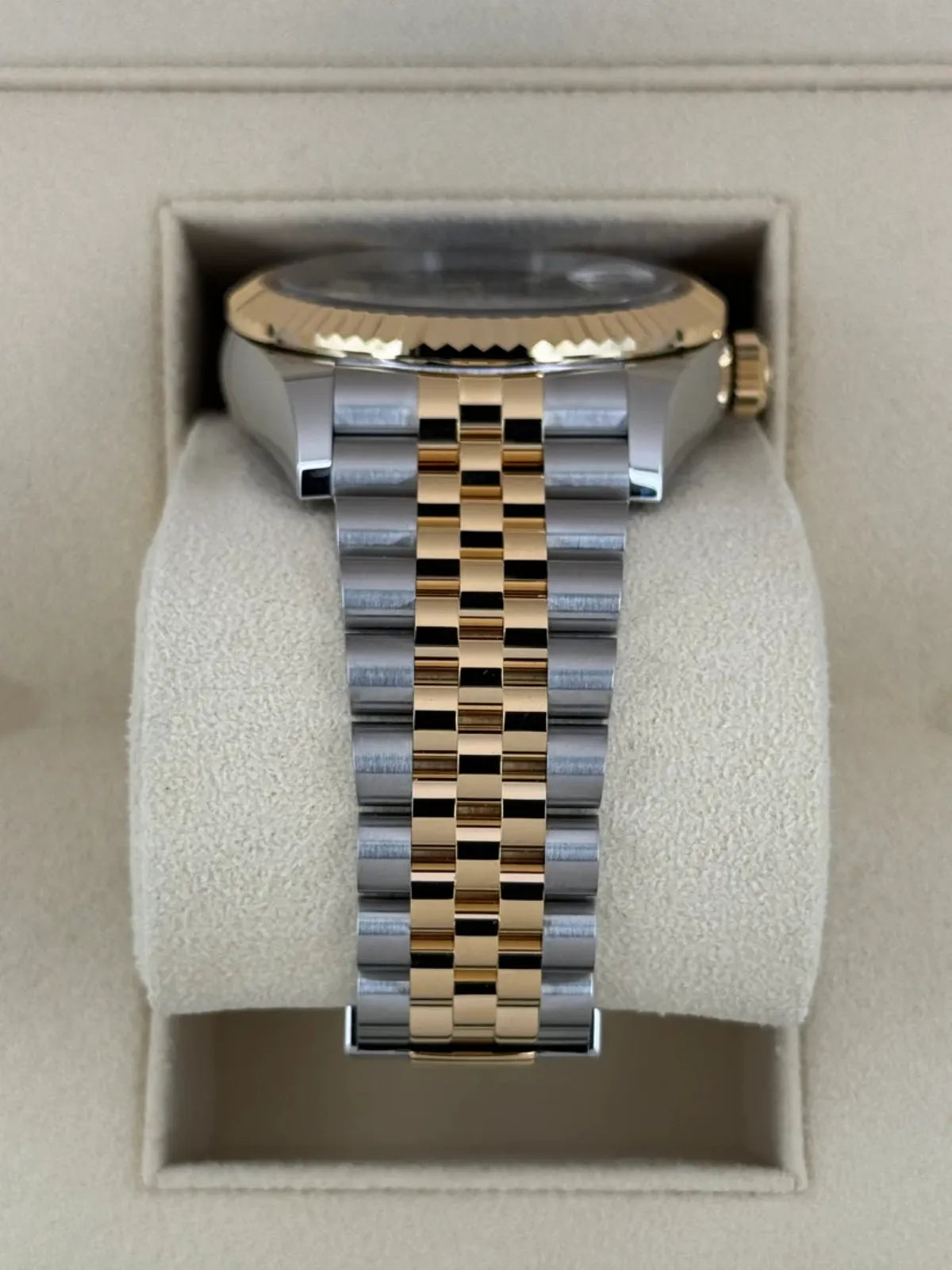 Rolex Sky-Dweller Watch 42mm 336933-0004