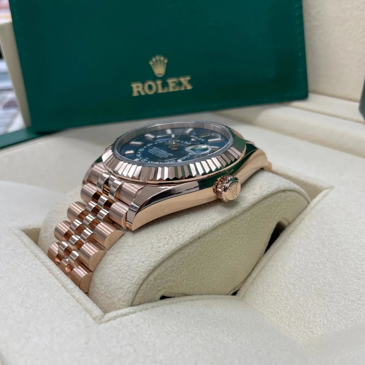 Rolex Sky-Dweller Watch 42mm 336935-0005