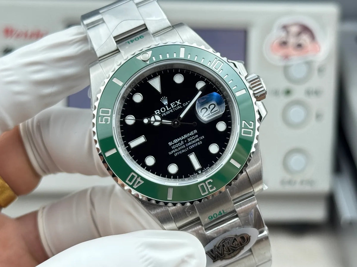 Rolex Submariner Date Watch 40mm 126610LV