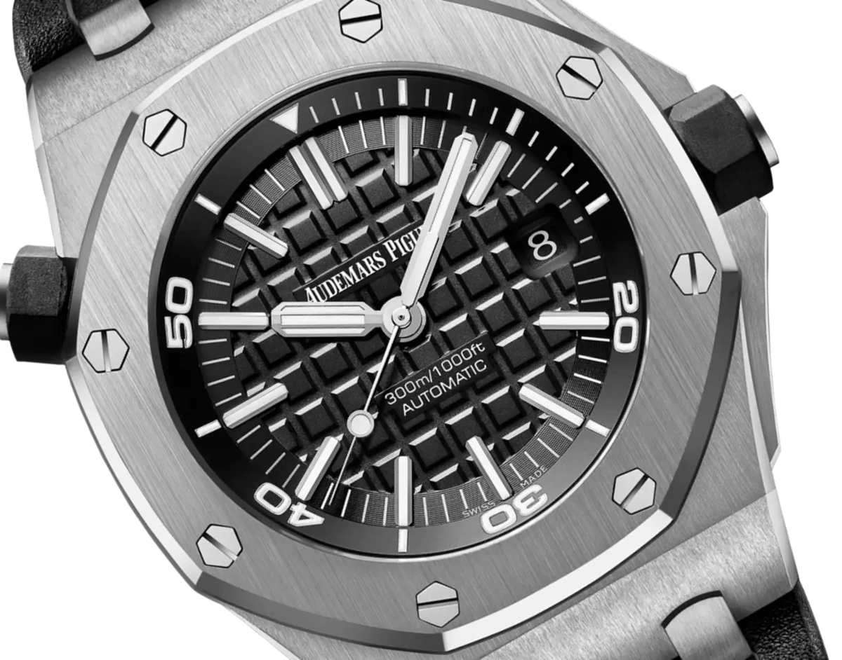Audemars Piguet Royal Oak Offshore Diver Watch 42mm 15710ST.OO.A002CA.01