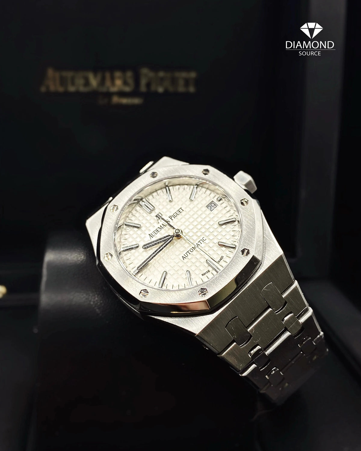 Audemars Piguet Royal Oak Selfwinding Watch 34mm 77350ST.OO.1261ST.01