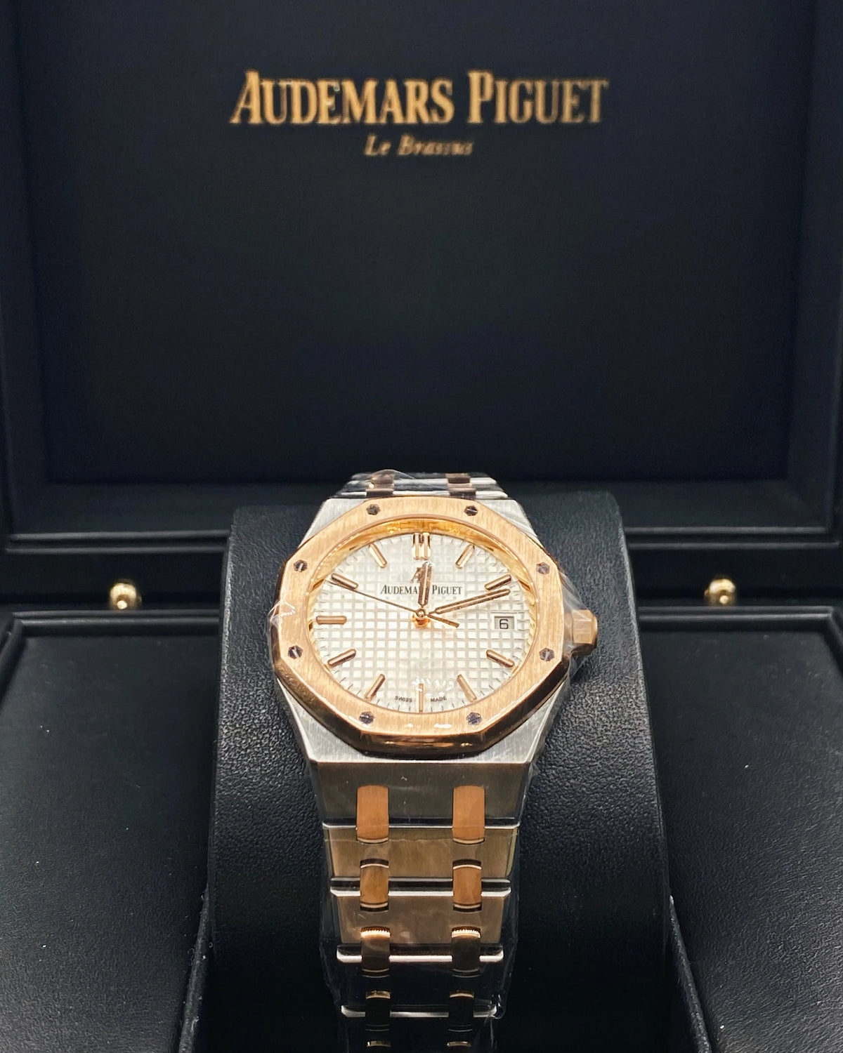 Audemars Piguet Royal Oak Watch 37mm 15450SR.OO.1256SR.01