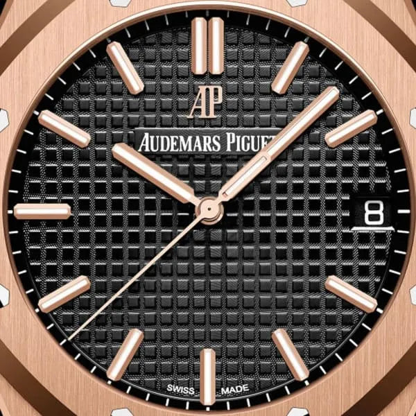Audemars Piguet Royal Oak Watch 41mm 15500OR.OO.D002CR.01
