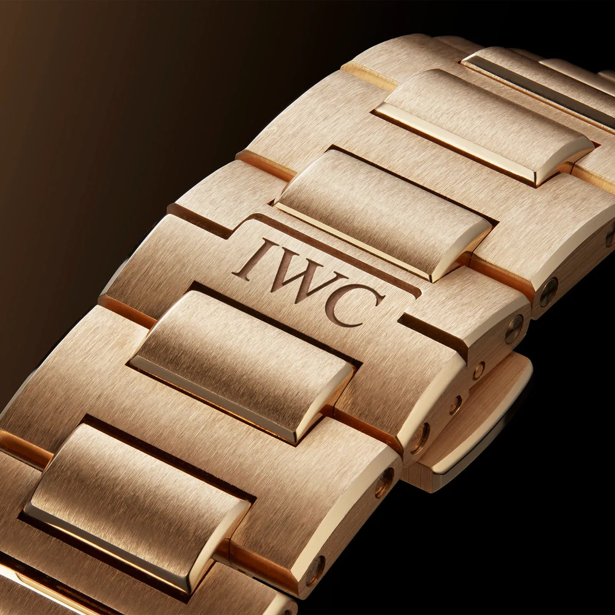 IWC Ingenieur Automatic Watch 40mm IW328702