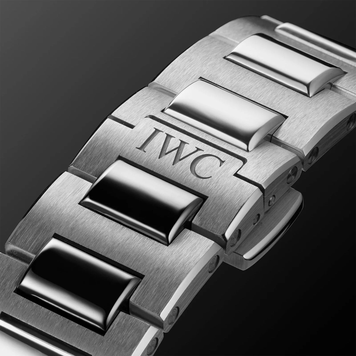 IWC Ingenieur Automatic Watch 40mm IW328908