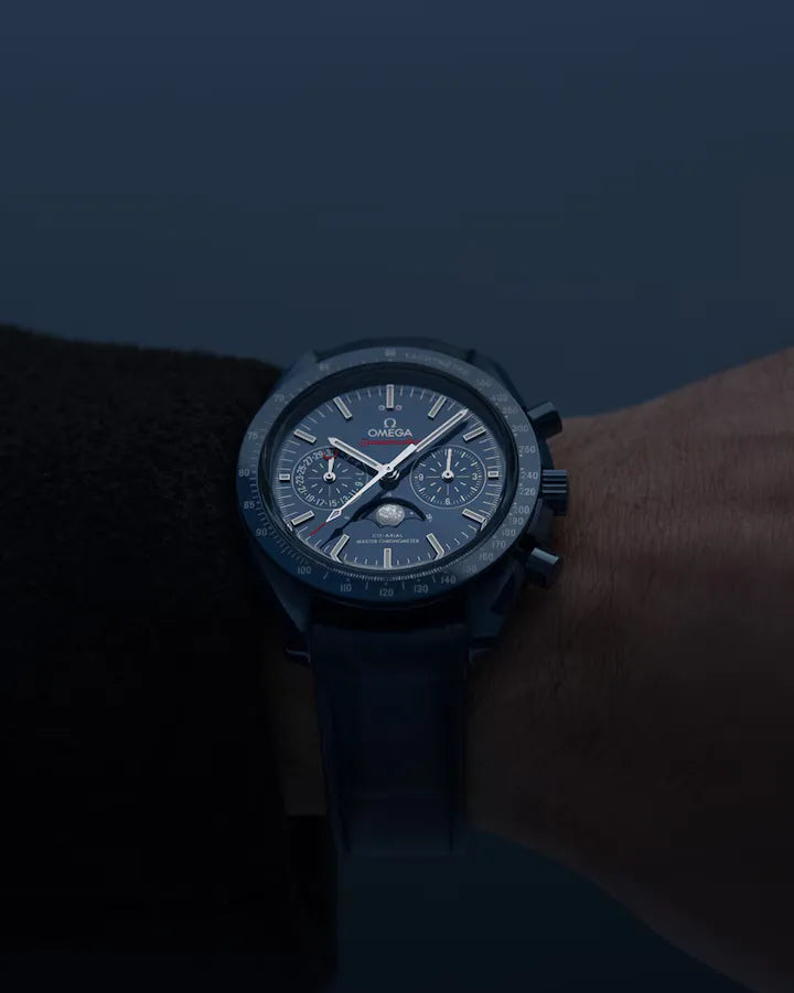 Omega Speedmaster Moonphase Watch 44.25mm 304.93.44.52.03.001