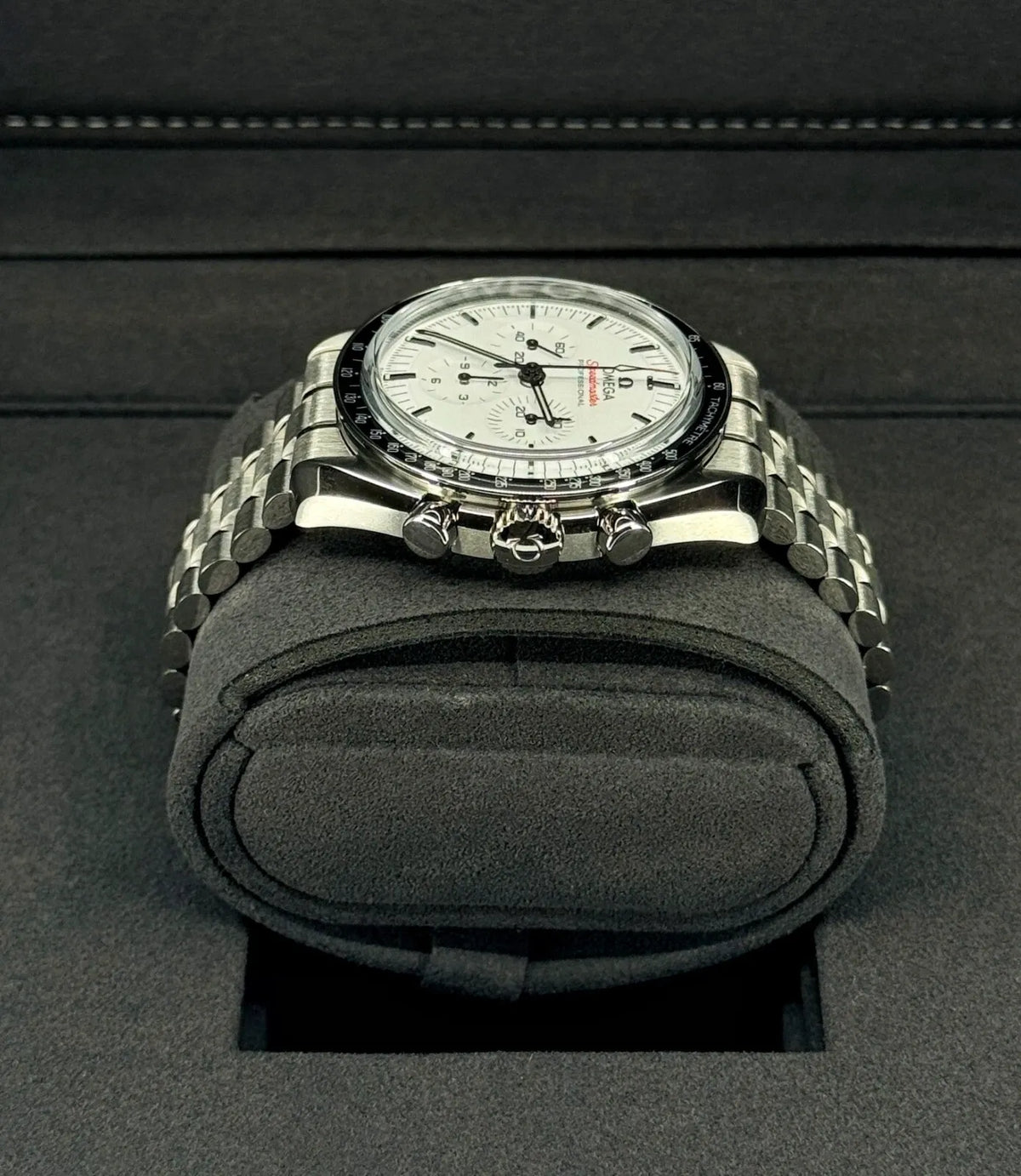Omega Speedmaster Moonwatch Watch 42mm 310.30.42.50.04.001