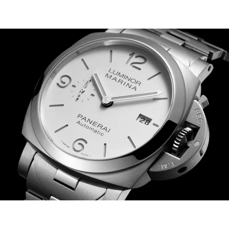 Panerai Luminor Chrono Watch 44mm PAM01562/PAM01564