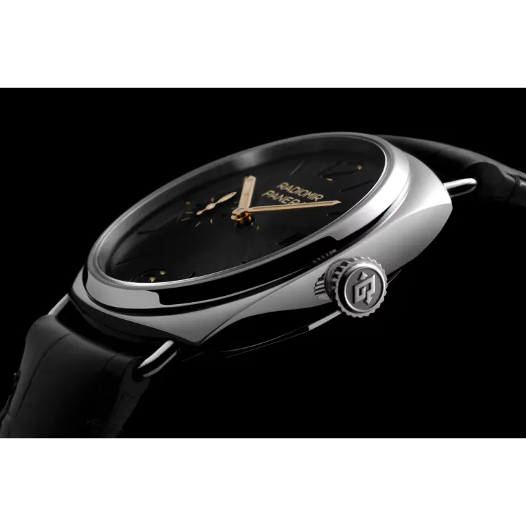 Panerai Radiomir Quaranta Watch 40mm PAM01571/PAM01572
