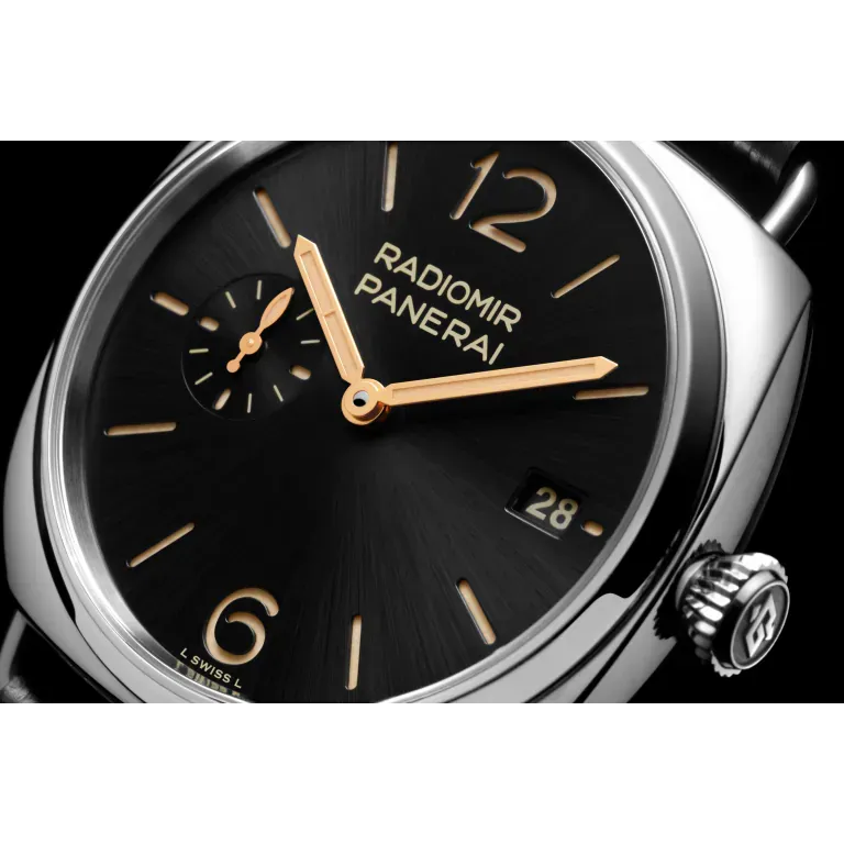 Panerai Radiomir Quaranta Watch 40mm PAM01571/PAM01572