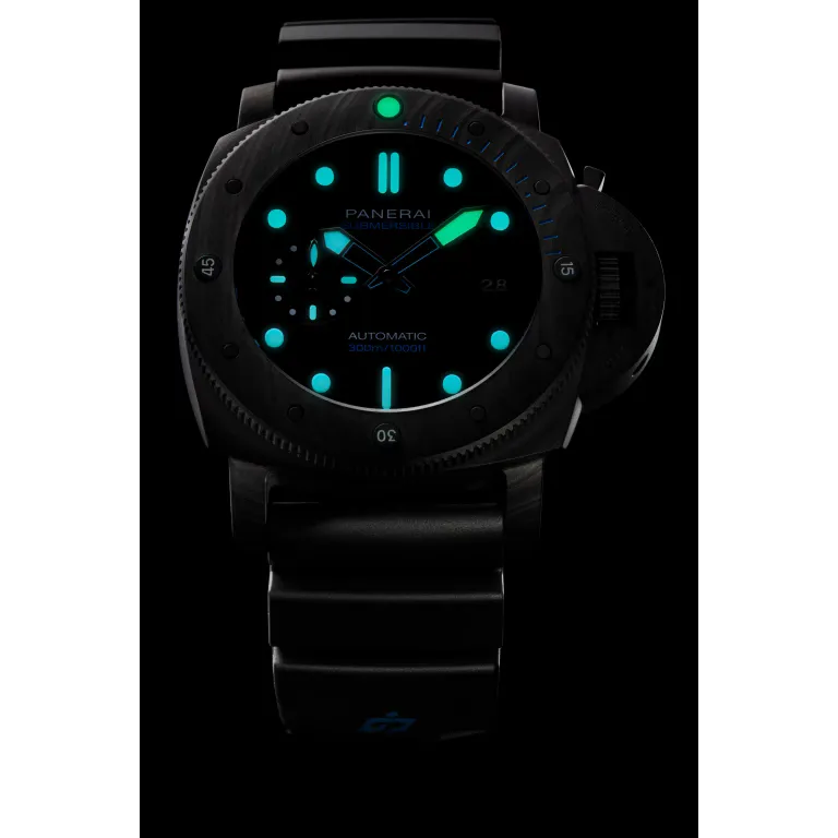 Panerai Submersible Carbotech Watch 47mm PAM02616