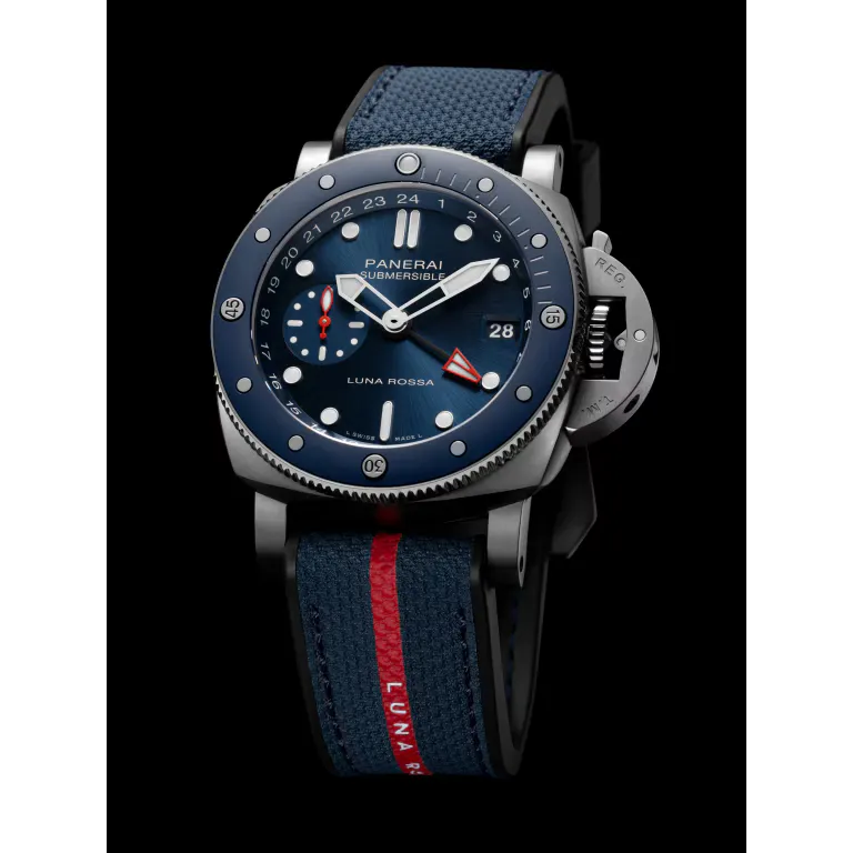 Panerai Submersible GMT Luna Rossa Watch 42mm PAM01507