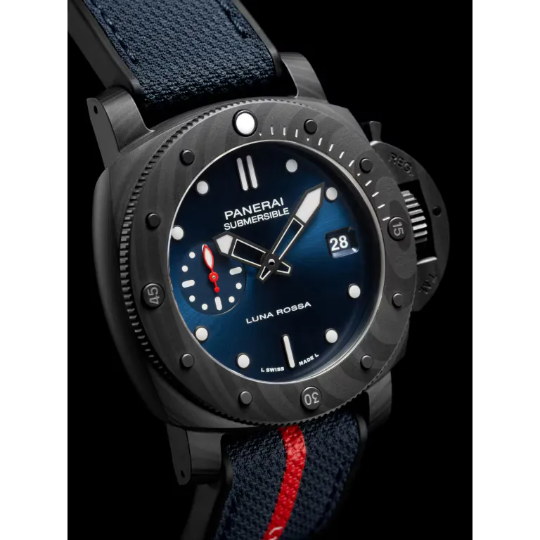 Panerai Submersible Luna Rossa Watch 42mm PAM01563