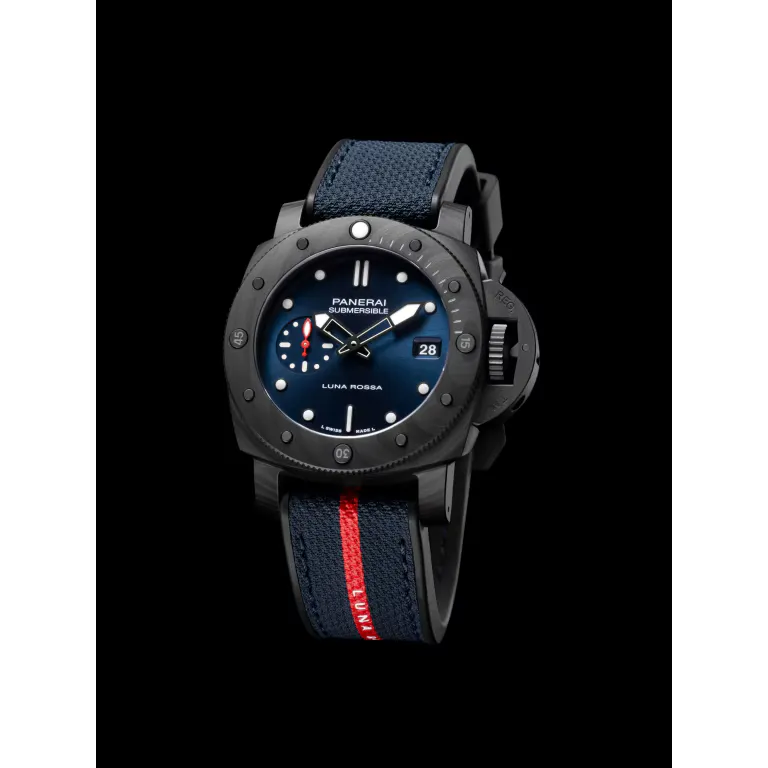 Panerai Submersible Luna Rossa Watch 42mm PAM01563