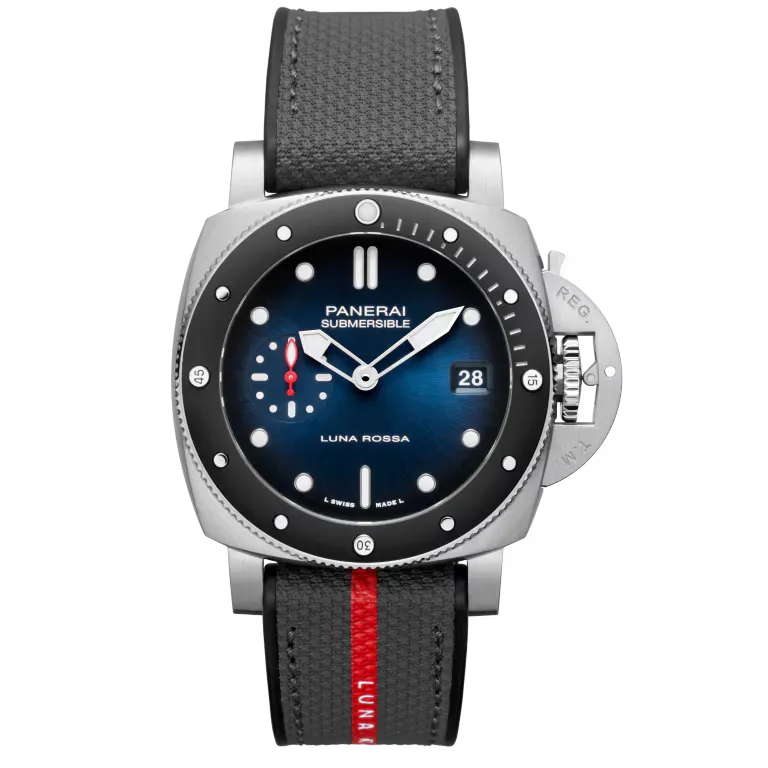 Panerai Submersible Luna Rossa Watch 42mm PAM01565