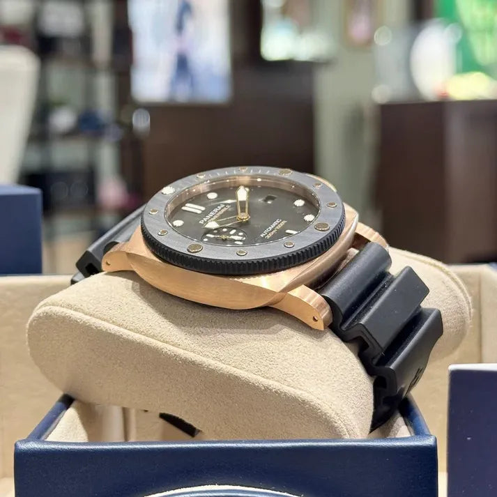 Panerai Submersible QuarantaQuattro Watch 44mm PAM02070