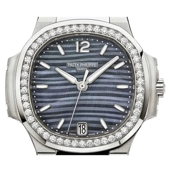 Patek Philippe Nautilus Watch 33.6mm 7018/1A-010