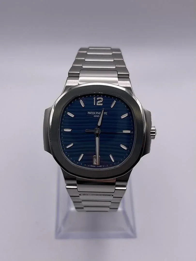 Patek Philippe Nautilus Watch 35.2mm 7118/1A-001