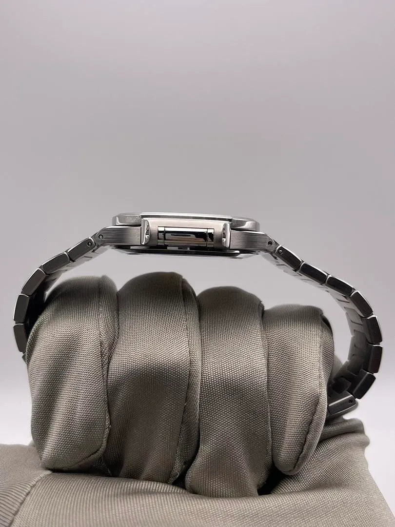 Patek Philippe Nautilus Watch 35.2mm 7118/1A-001