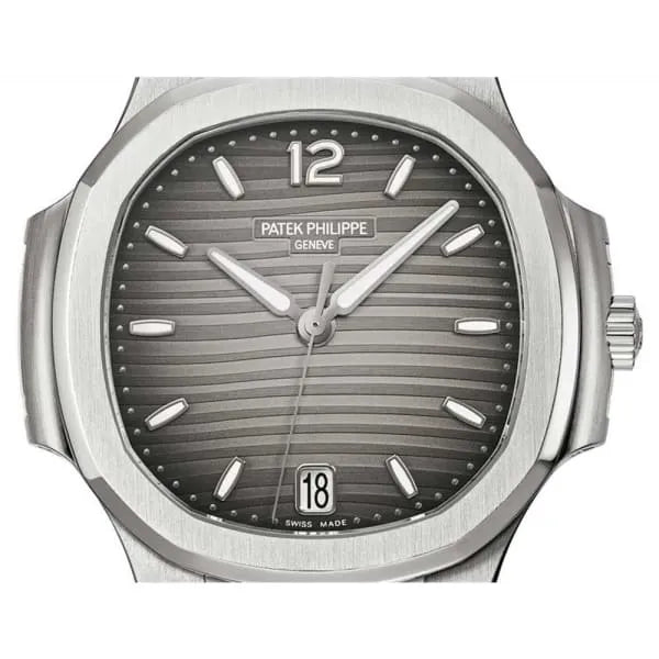Patek Philippe Nautilus Watch 35.2mm 7118/1A-011