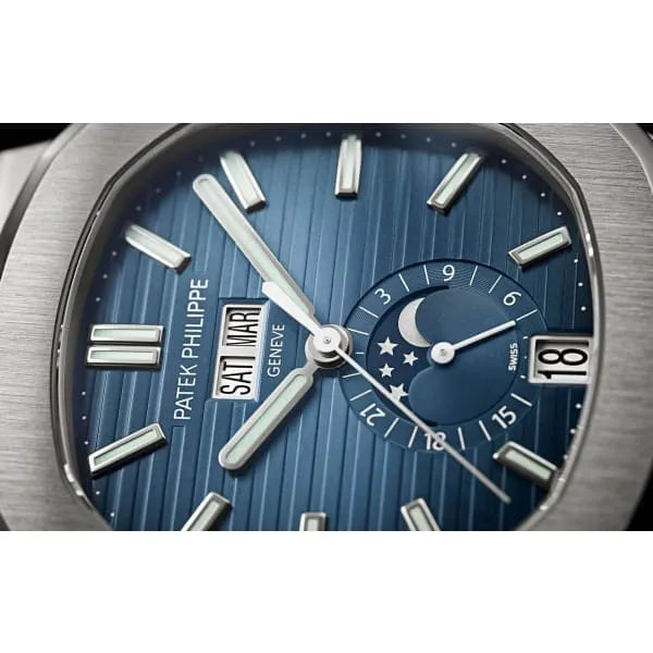 Patek Philippe Nautilus Watch 40.5mm 5726-1A-014