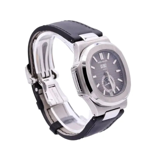 Patek Philippe Nautilus Watch 40.5mm 5726A-001