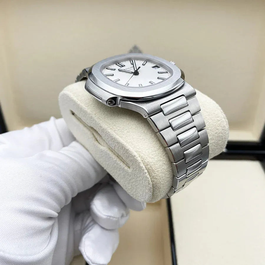 Patek Philippe Nautilus Watch 40mm 5711-1A-011
