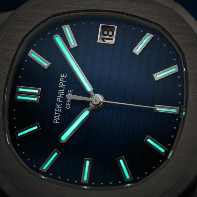 Patek Philippe Nautilus Watch 41mm 5811/1G-001