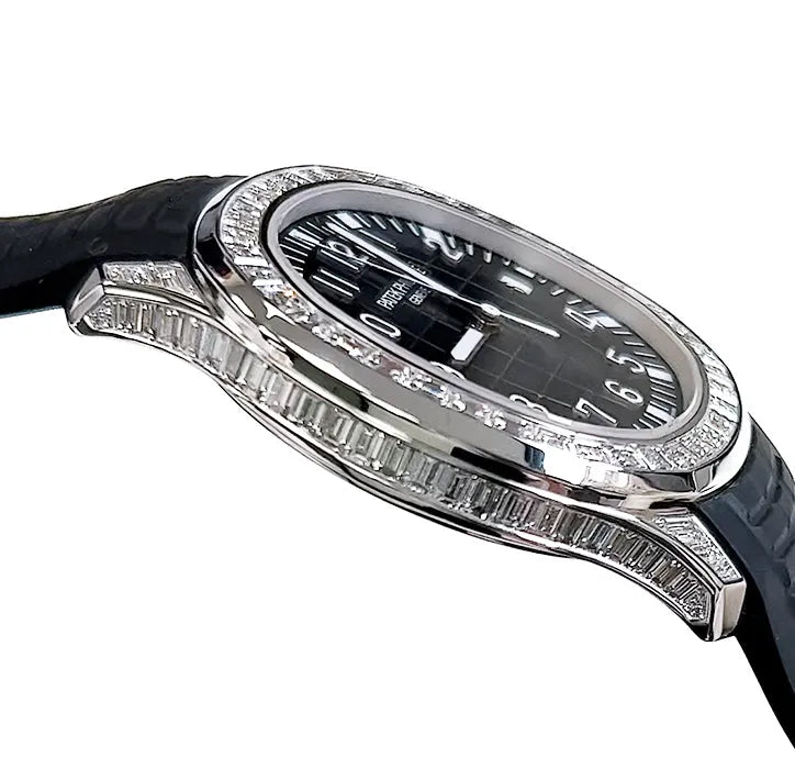 Patek Philippe Aquanaut Watch 40mm 5167/300G-010