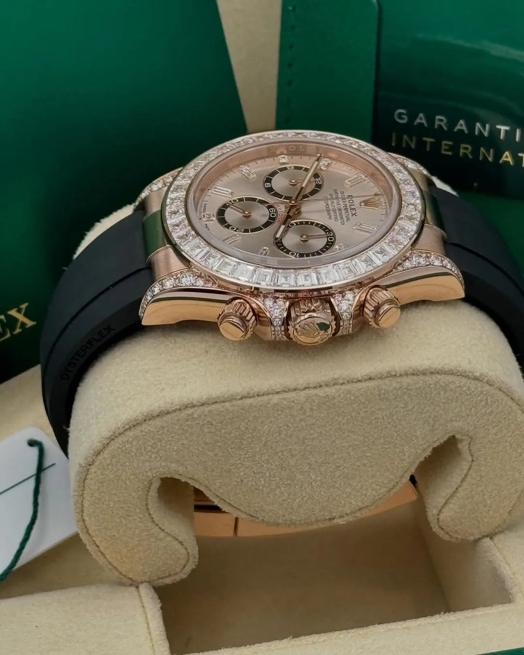 Rolex Cosmograph Daytona Watch 40mm 126535RBR