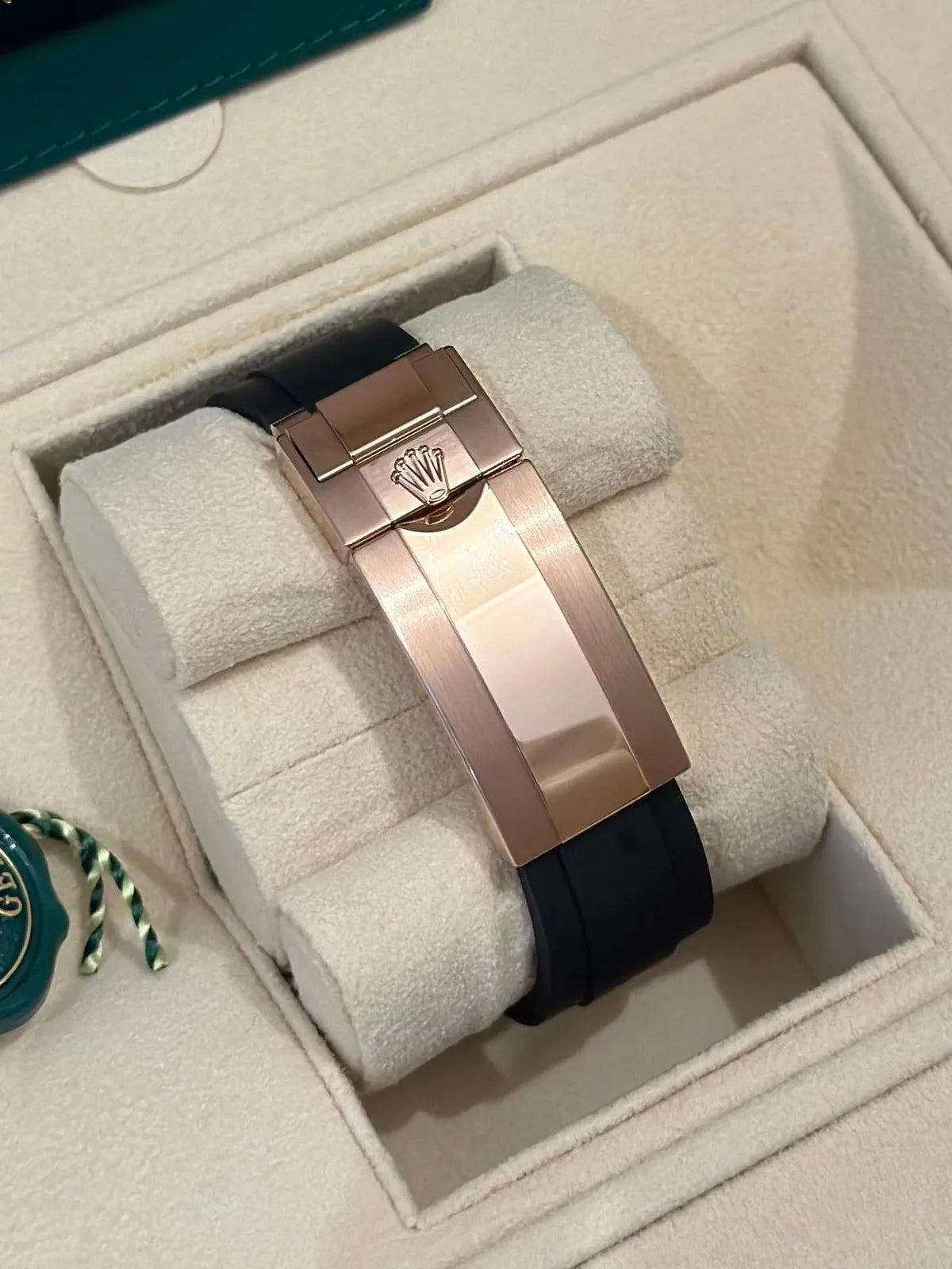 Rolex Cosmograph Daytona Watch 40mm 126535RBR