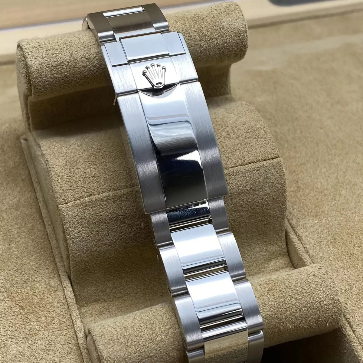 Rolex Cosmograph Daytona Watch 40mm 126576TBR