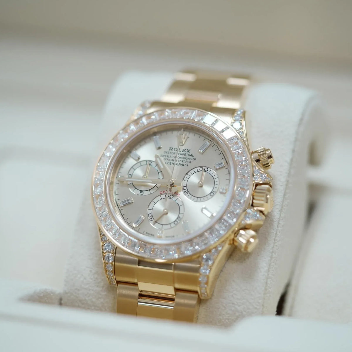Rolex Cosmograph Daytona Watch 40mm 126598TBR