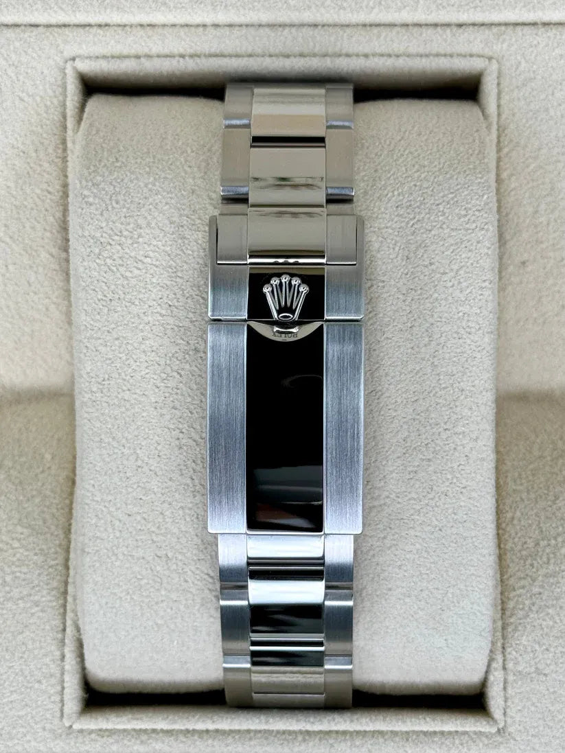Rolex Cosmograph Daytona Watch 40mm m116506