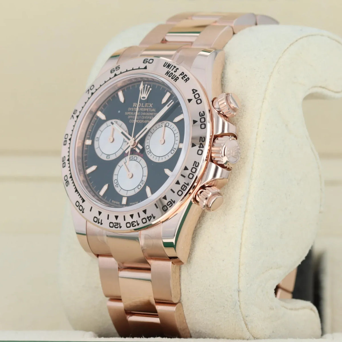 Rolex Cosmograph Daytona Watch 40mm m126505-0001