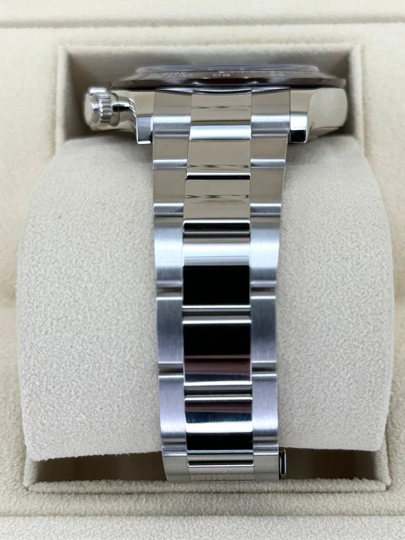 Rolex Cosmograph Daytona Watch 40mm m126506-0001