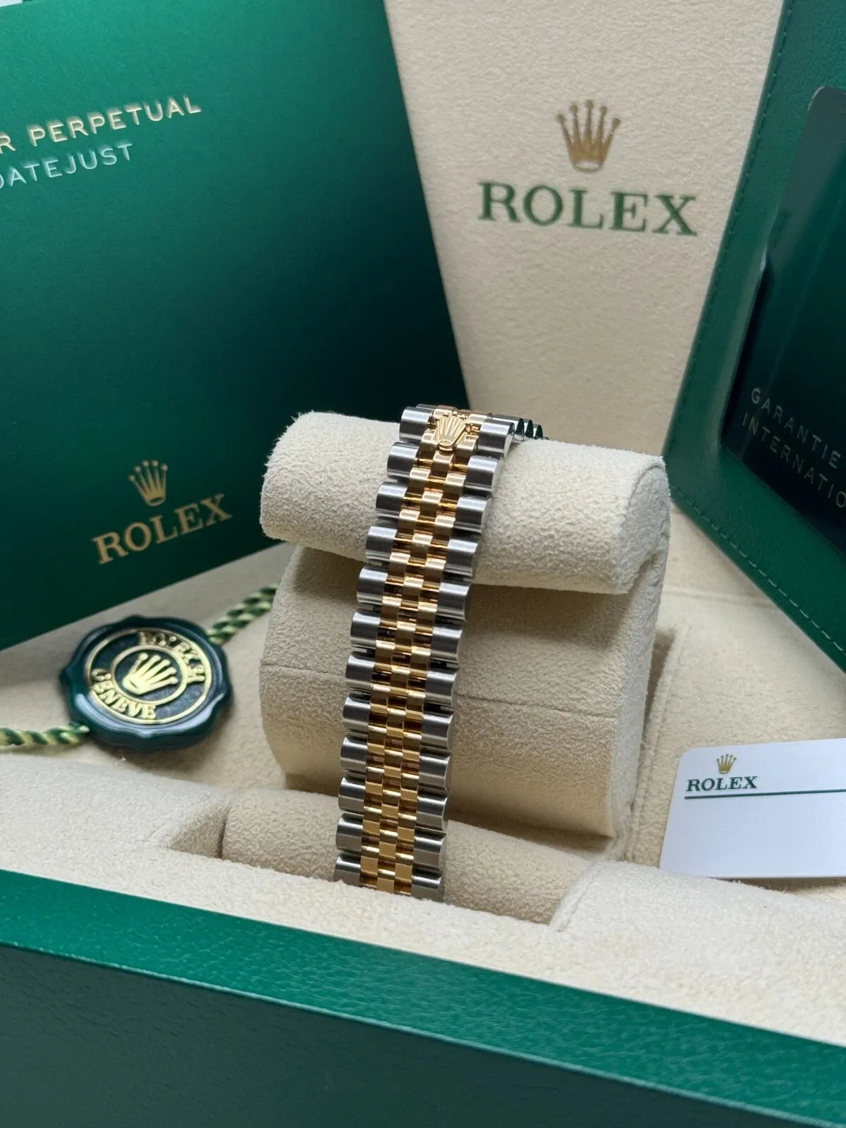 Rolex Datejust 31 Watch 31mm 278243-0013/0014