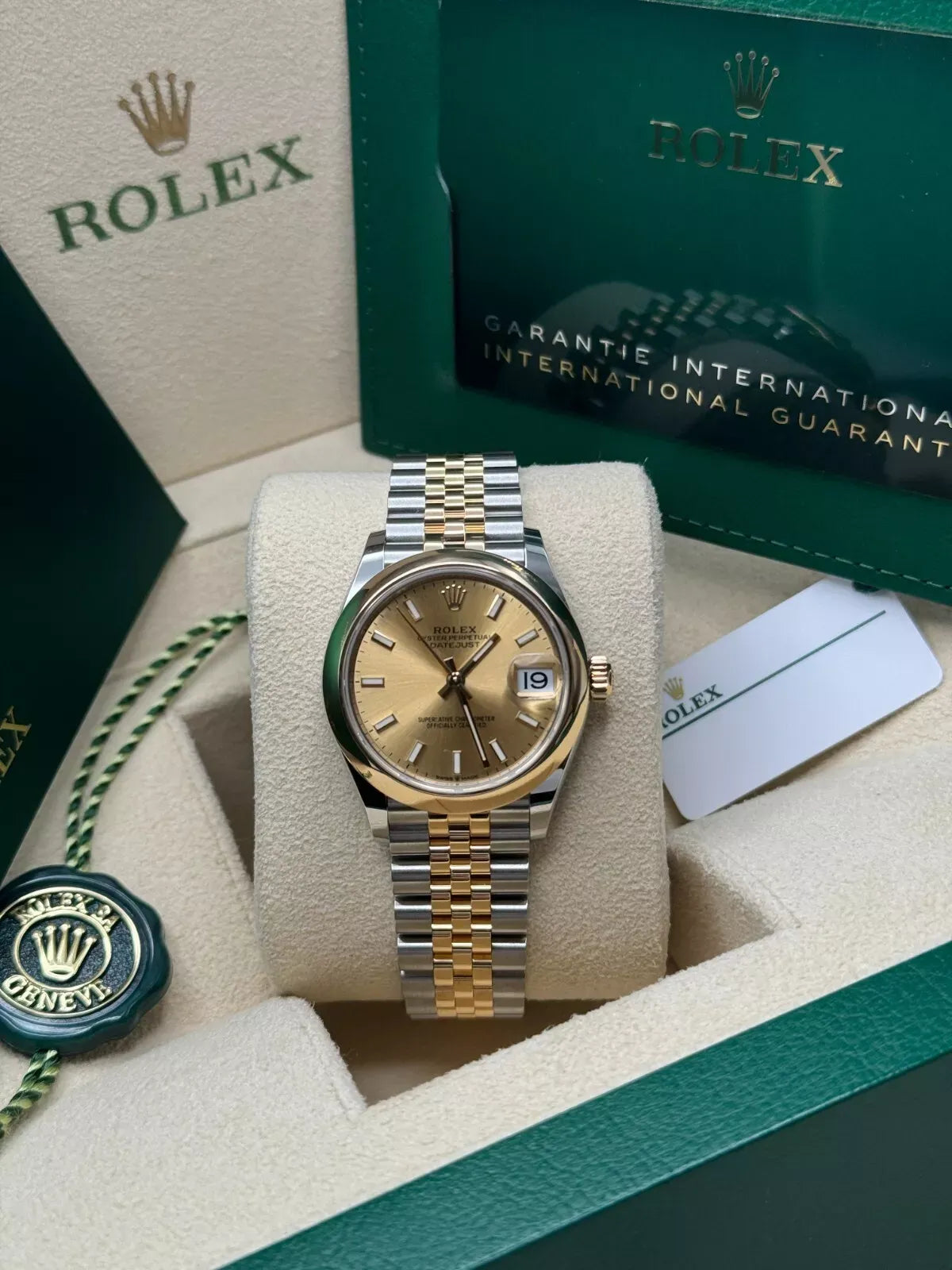 Rolex Datejust 31 Watch 31mm 278243-0013/0014