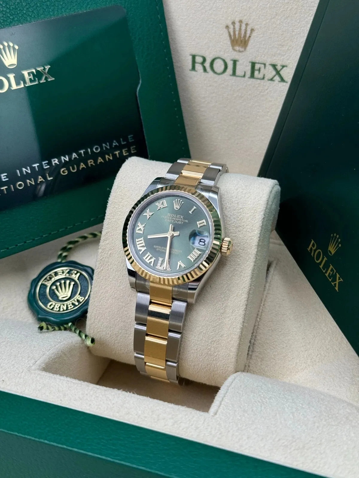 Rolex Datejust Watch 31mm 278273-0015/0016